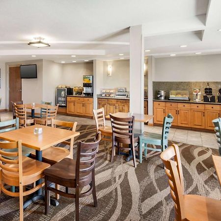 Americinn By Wyndham Laramie Near University Of Wyoming מראה חיצוני תמונה