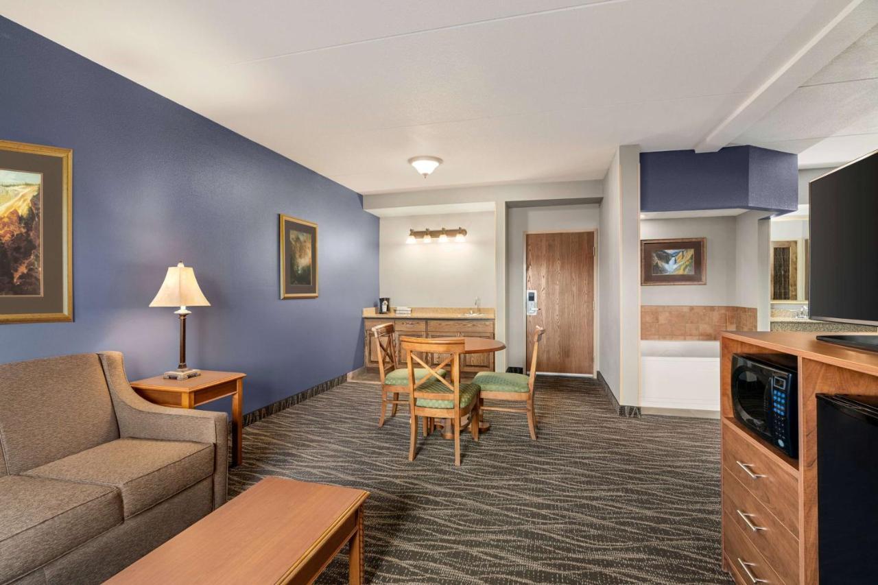 Americinn By Wyndham Laramie Near University Of Wyoming מראה חיצוני תמונה